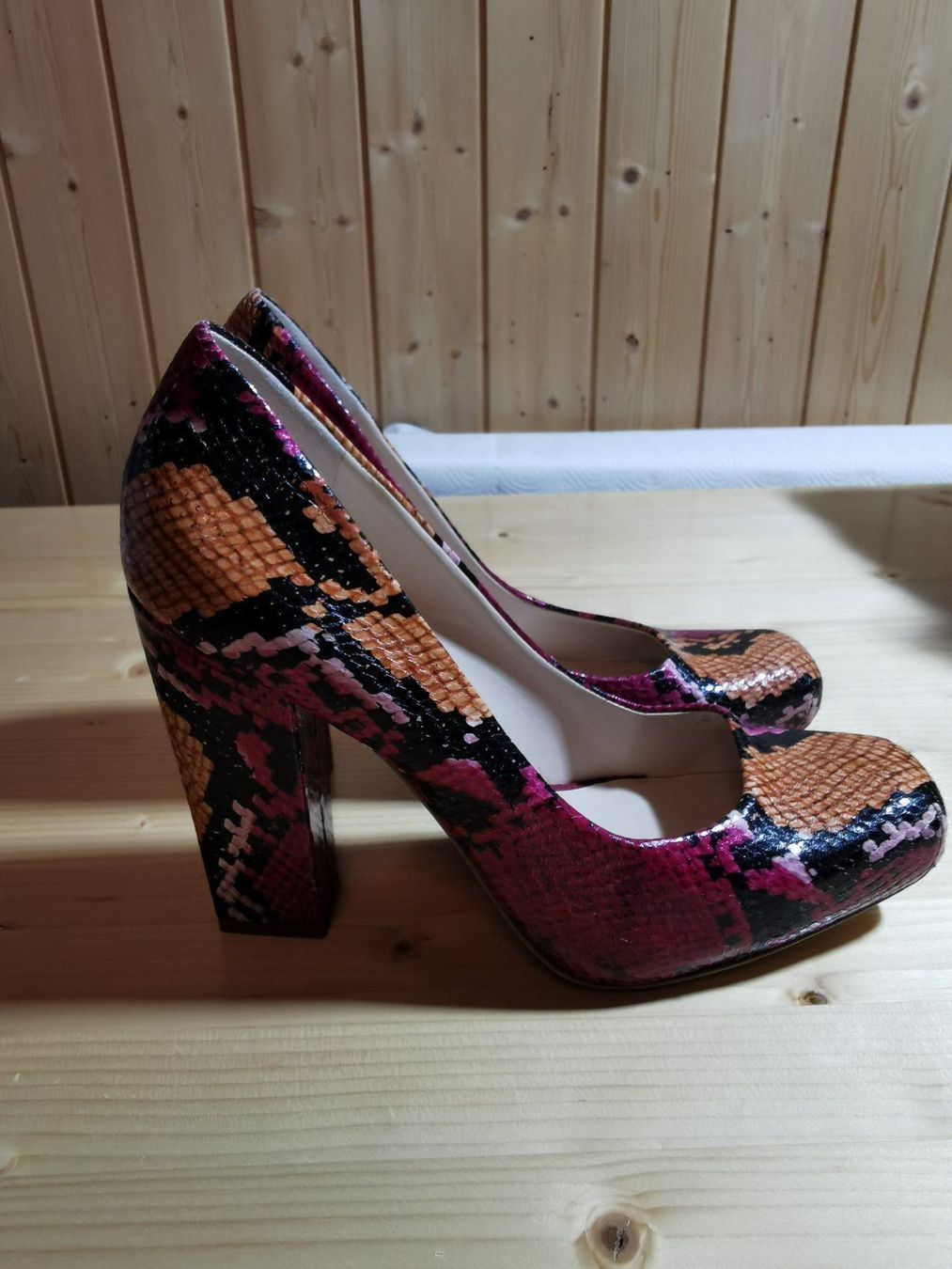 Damenschuhe: Schuhe "Nine West" Schlangenprint Gr. 39 – Gebraucht aus Sirnach von windrad65 2