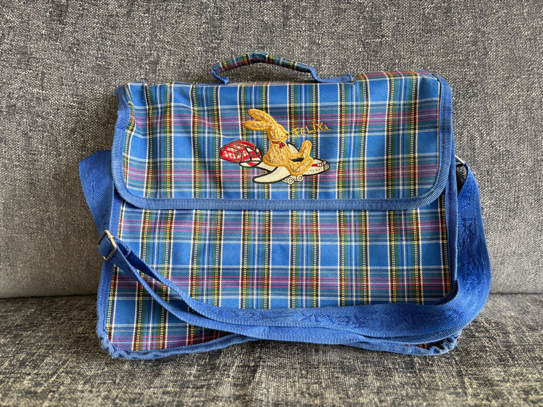 Borse & Zaini: Tasche/Mappe mit "Felix" Logo – Usato da Disentis/Mustér venduto da Lisli_p