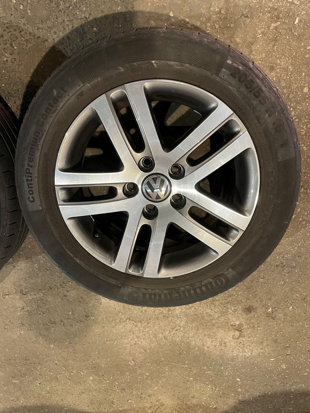 Volkswagen Pneumatici & Ruote complete: VW Golf Somerräder – Usato da Horw venduto da Mogi6048 3
