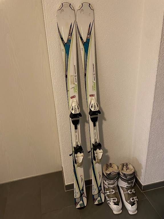 Skis: Ski dames 156 cm  – D'occasion à Vuisternens-devant-Romont par Zati59 1