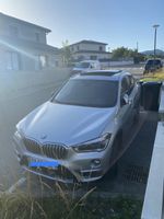 BMW X1 sDrive18d Gris Année 2015 Bon état