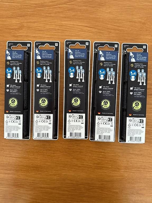 Philips Sonicare Cura dei denti: Philips Sonicare C3 Premium Plaque Defence 5x4 Stk. – Nuovo e nell'imballaggio originale da Zürich venduto da JuliaBeuggert 3