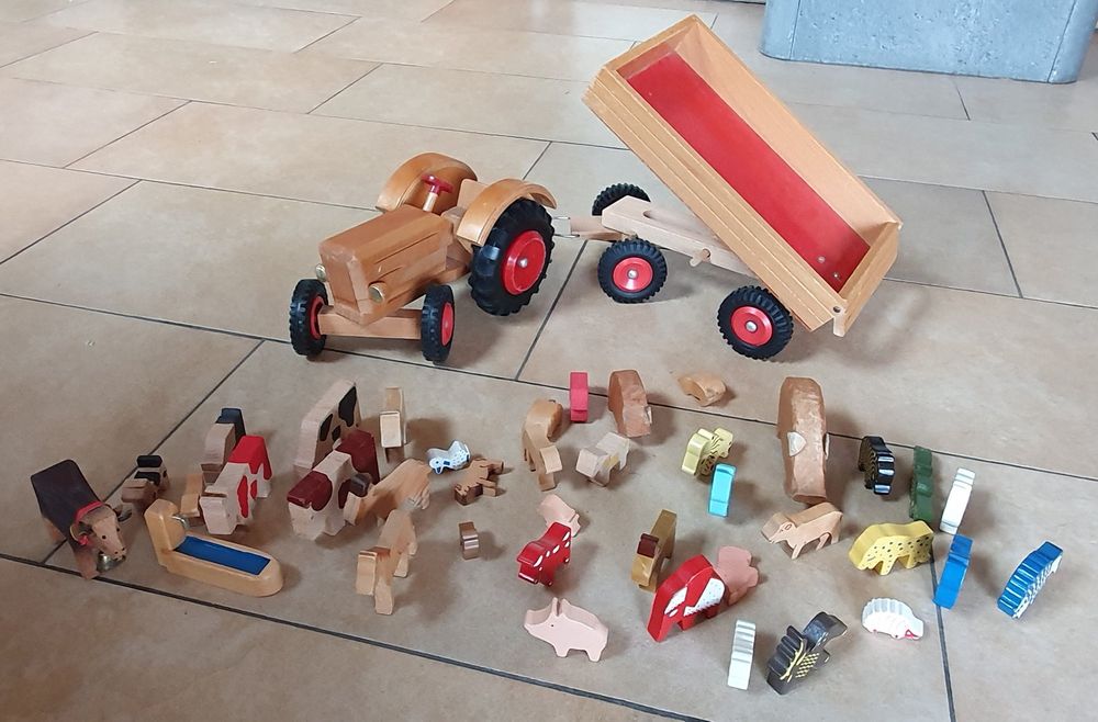 Alldoro Bauernhof Kreisel Mit Traktor - Spielzeug Für Kinder Ab 18 Monate