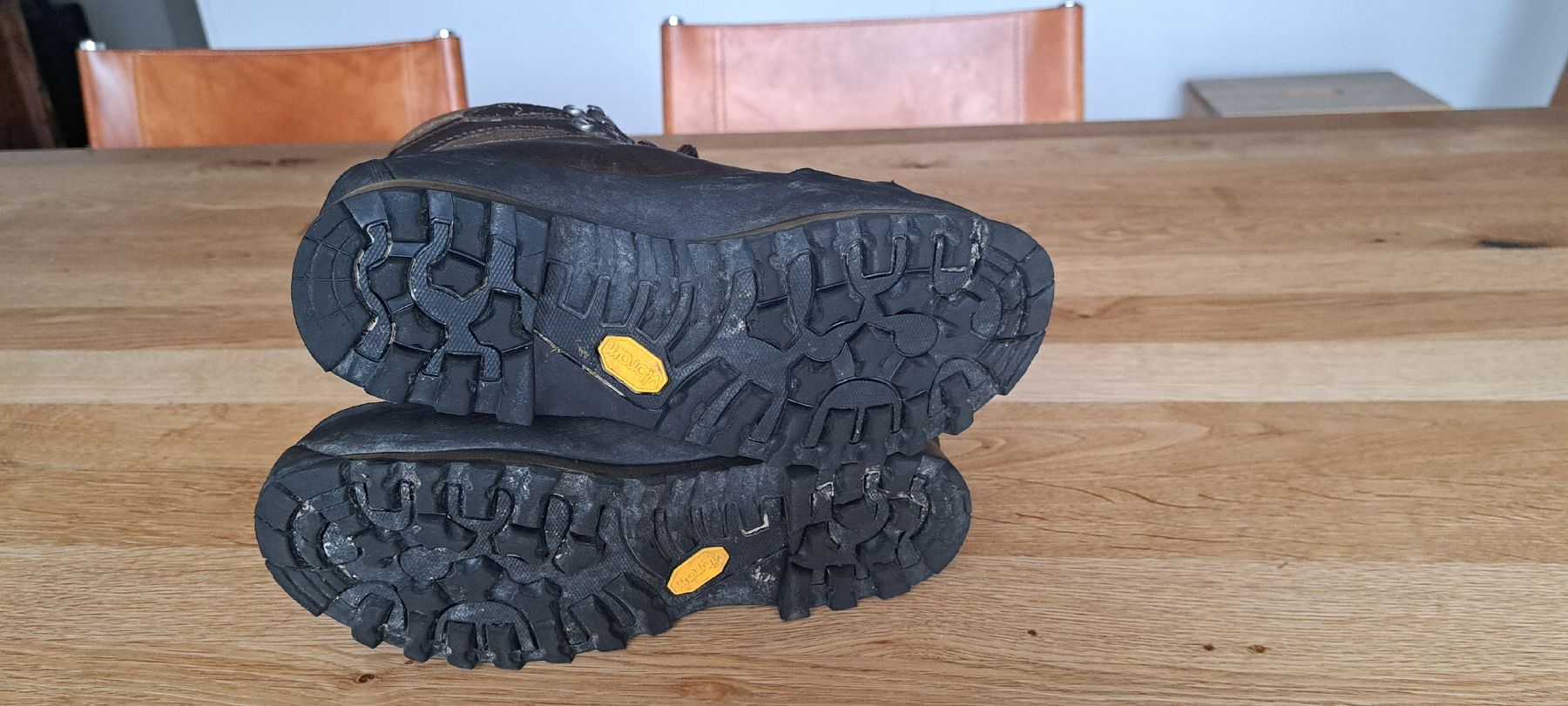 Dolomite Herrenschuhe: Wanderschuhe Dolomite Grösse 37.5 – Gebraucht aus Wallisellen von DoLiDa 3