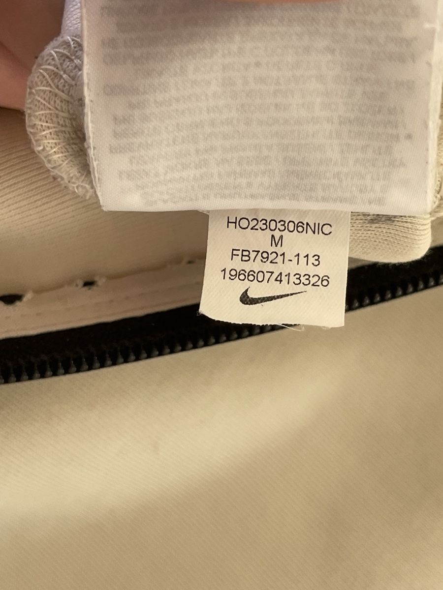 Nike Maglioni & Felpe: Nike Tech weiss – Usato da Biel/Bienne venduto da sof_yx5y 2