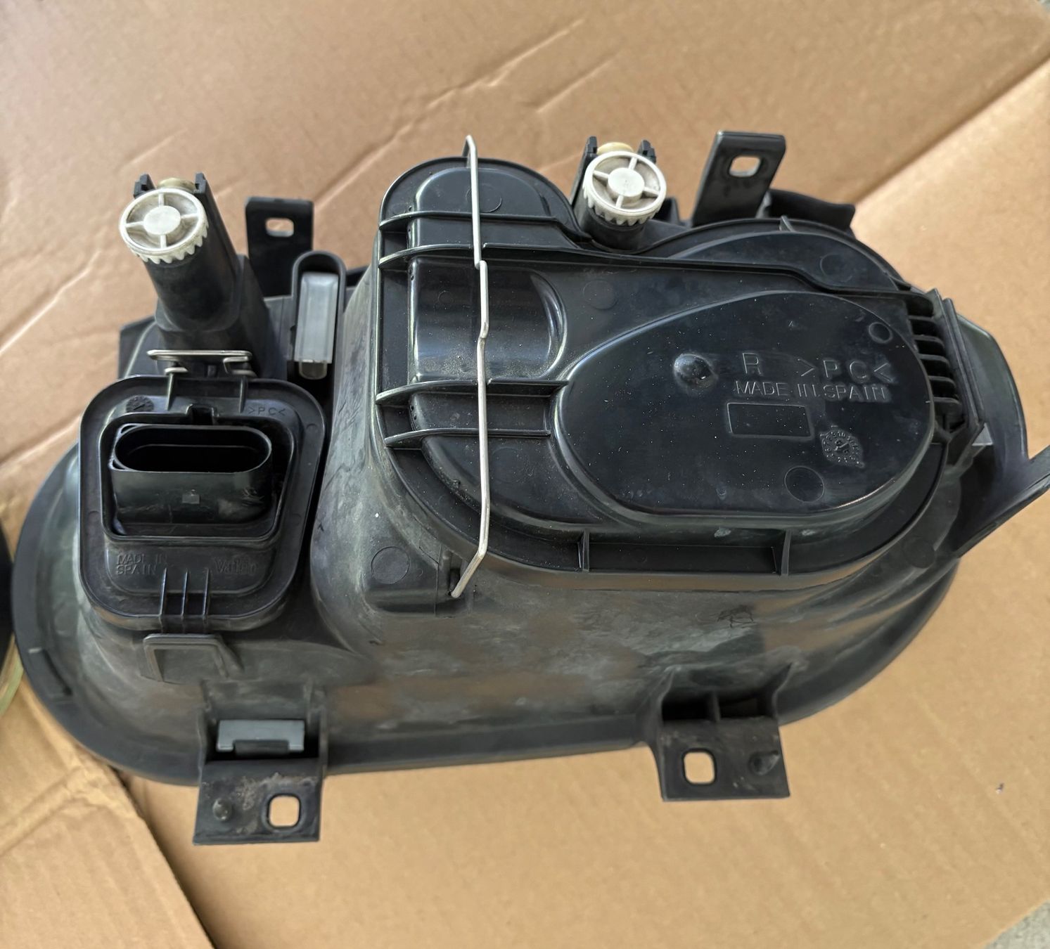 VW Fari: Scheinwerfer VW Golf 4 – Usato da Schangnau venduto da Ciao44 3