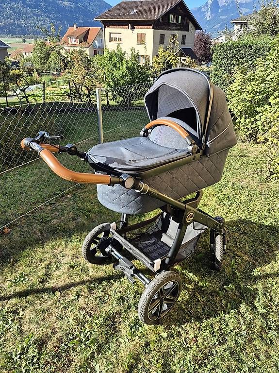 Hartan Carrozzine: Hartan Kinderwagen – Usato da Zizers venduto da ramona.m94