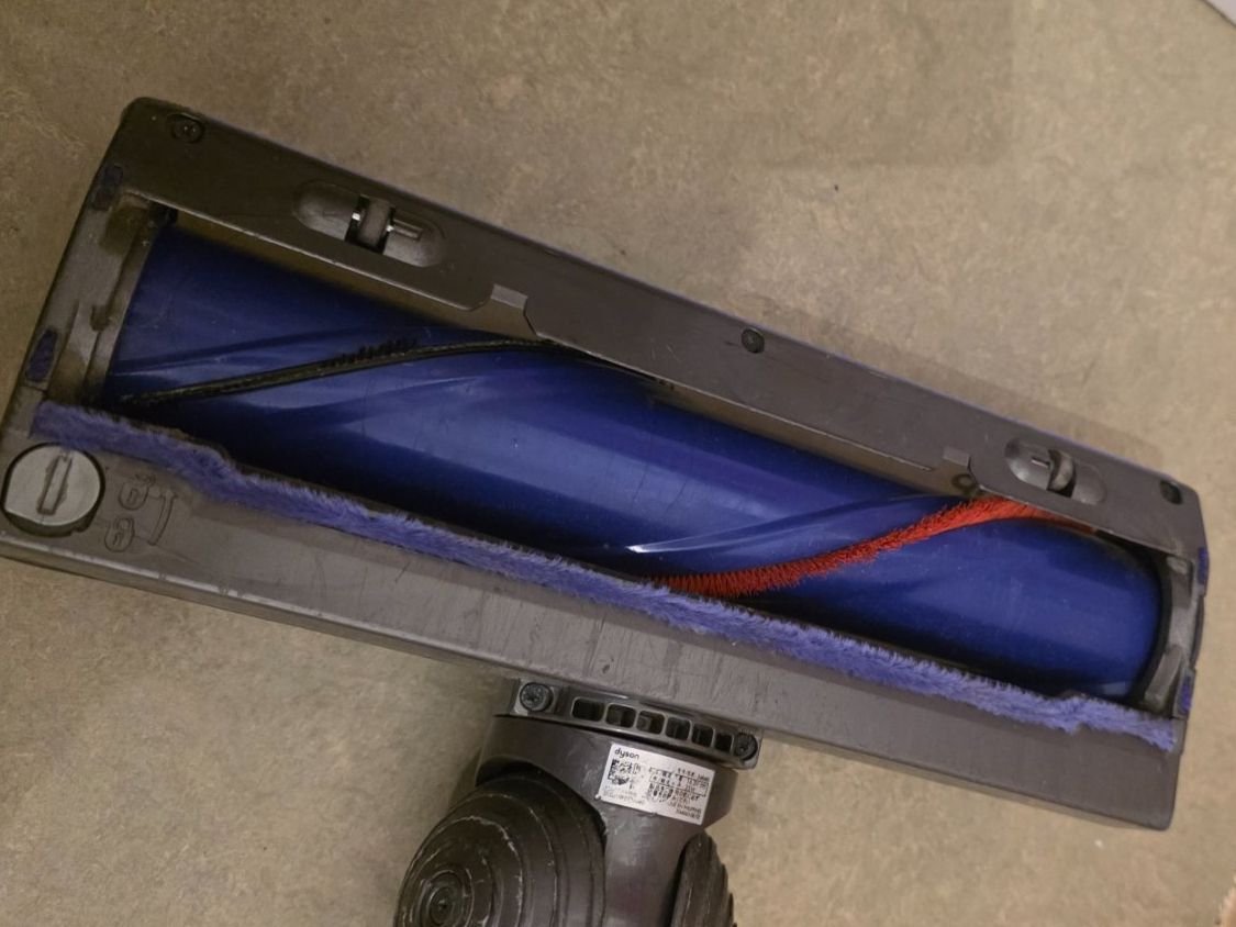 Dyson Aspirateurs & Accessoires: Dyson V7 – D'occasion à Arbon par Sunset_Sup88 6