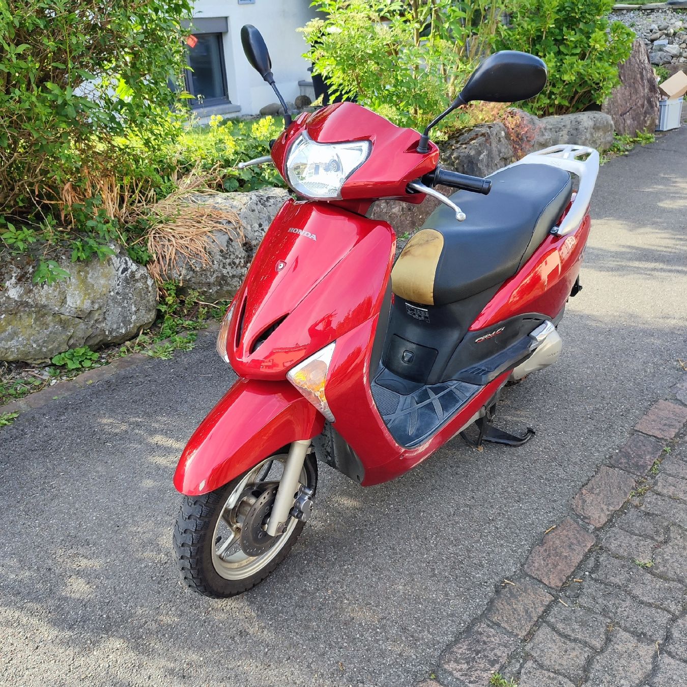 Scooter: Honda NHX110 Roller rot – Difettoso da Wangen SZ venduto da mystorage