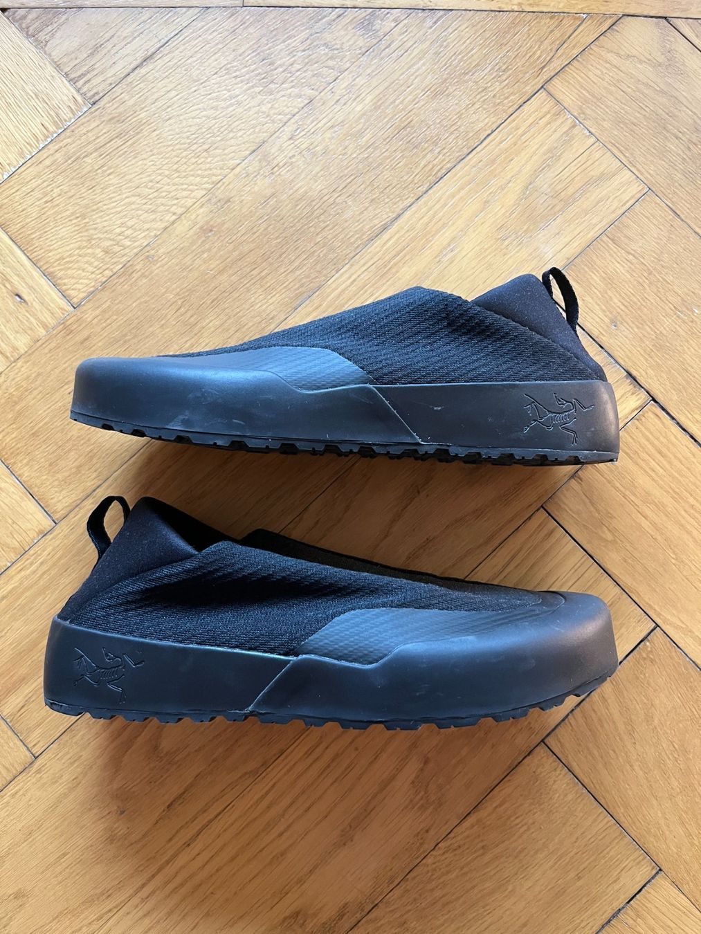 Arcteryx Scarpe da uomo: ARC'ZERYX - KRAGG SLIPPER - NEU – Nuovo (secondo la descrizione) da Zürich venduto da Ankawhi 3