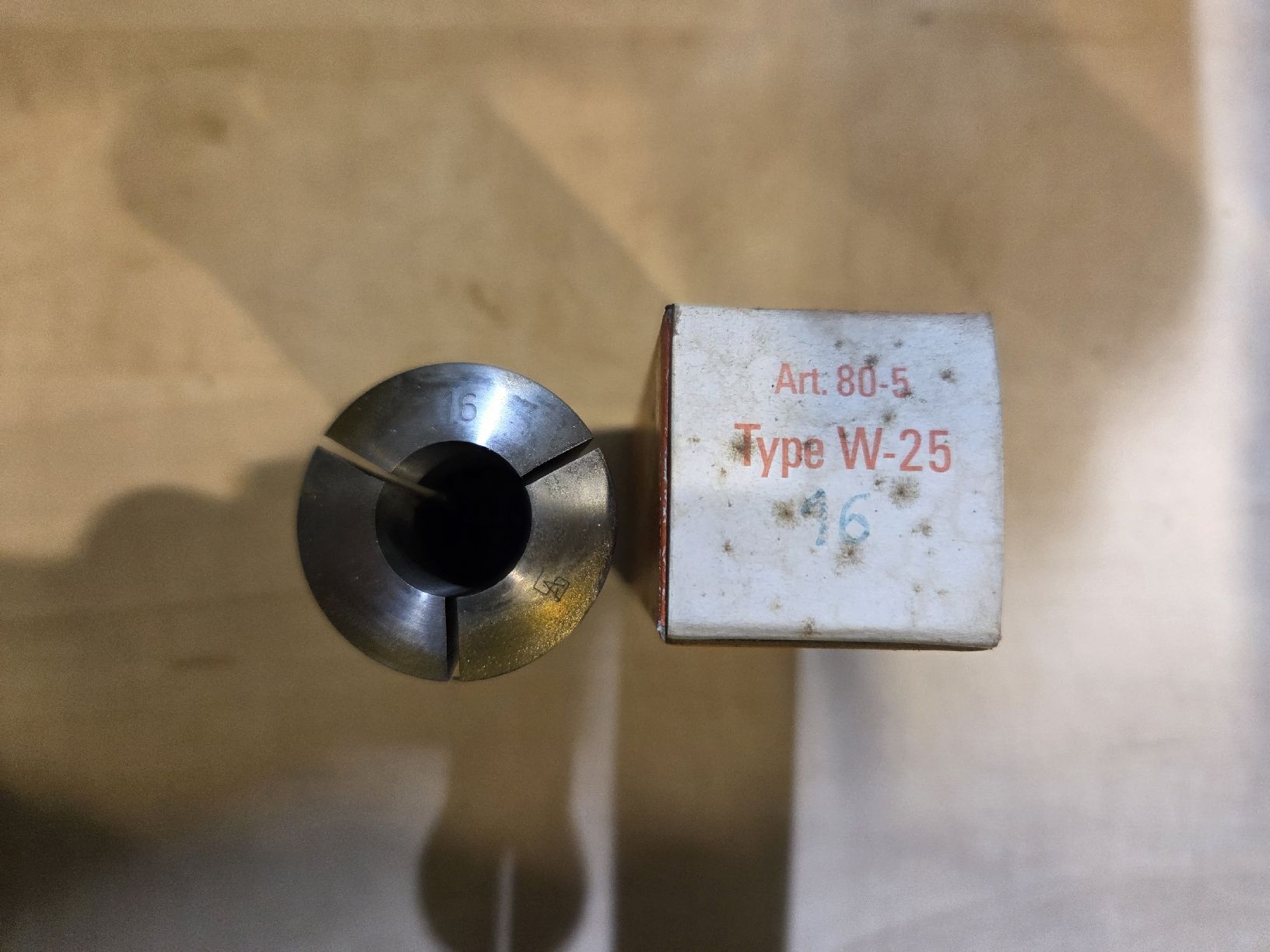 Schaublin Tutti gli attrezzi: SCHAUBLIN W25 Zangen – Nuovo e nell'imballaggio originale da Quartino venduto da 123HOBIT 1