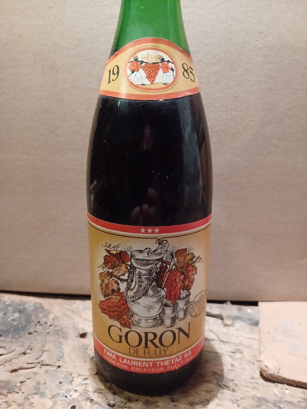 Vino: bouteille de vin ancienne – Nuovo e nell'imballaggio originale da Soyhières venduto da 5jm_5czl 1