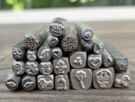27x Prägestempel, Metall Stempel Krönchen, Flügel, Herzen...