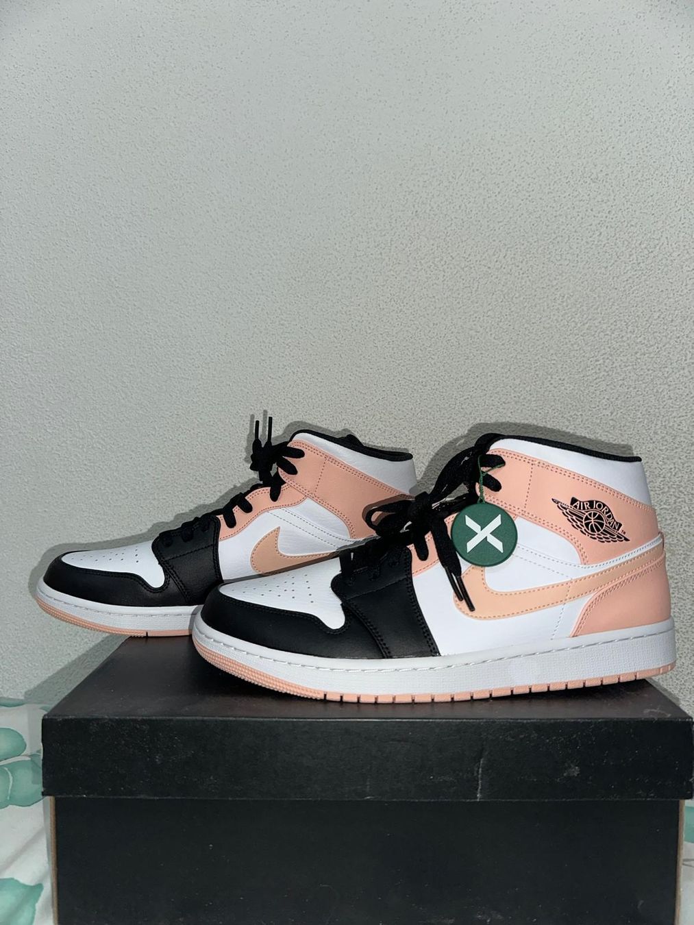 Jordan Scarpe da uomo: Jordan 1 Mid Arctic Orange Black Toe – Nuovo e nell'imballaggio originale da Besazio venduto da Alcatraz_95