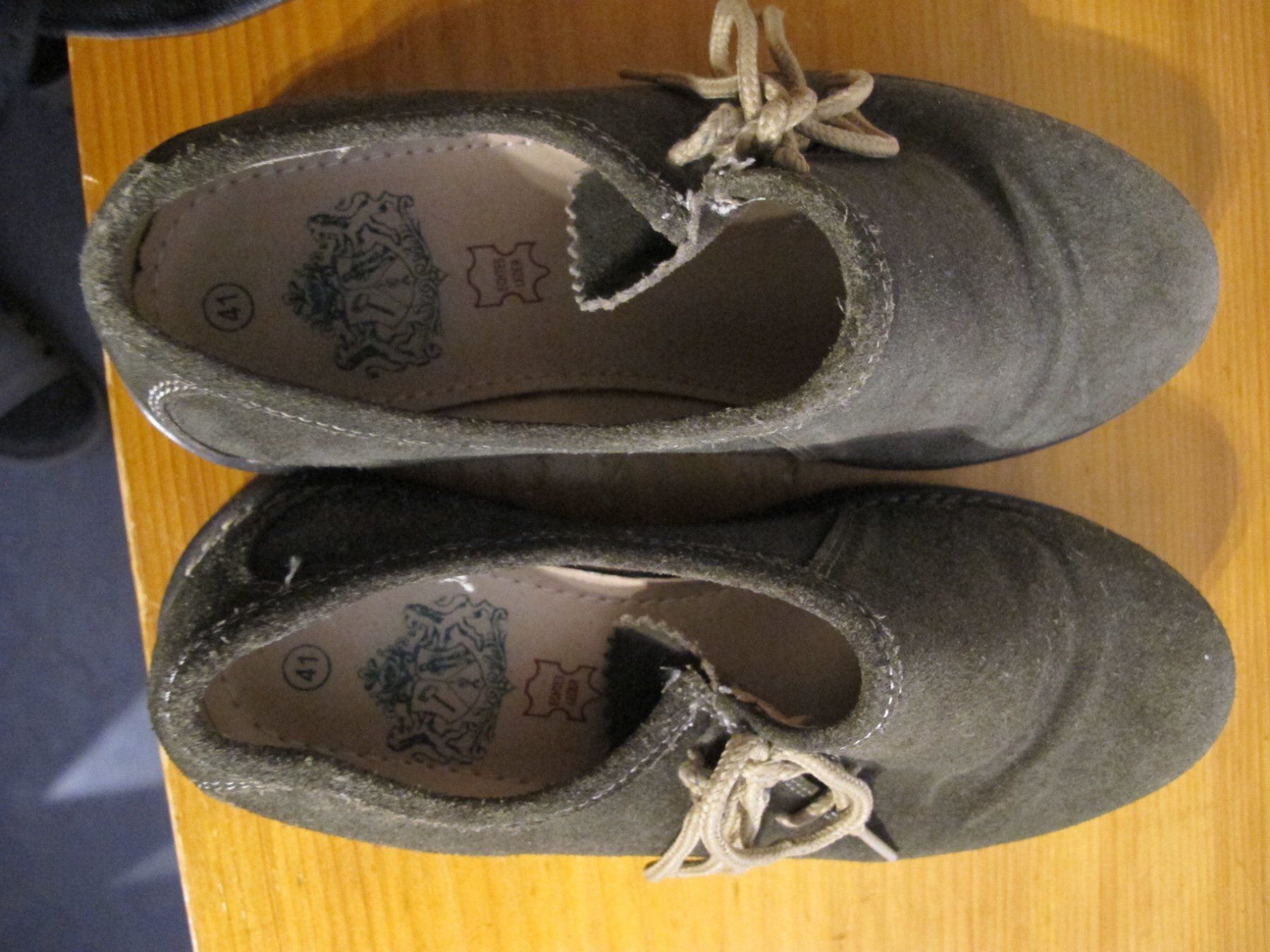 Giacche: Trachtenkleider/Schuhe – Usato da Frick venduto da heinzbuess 2