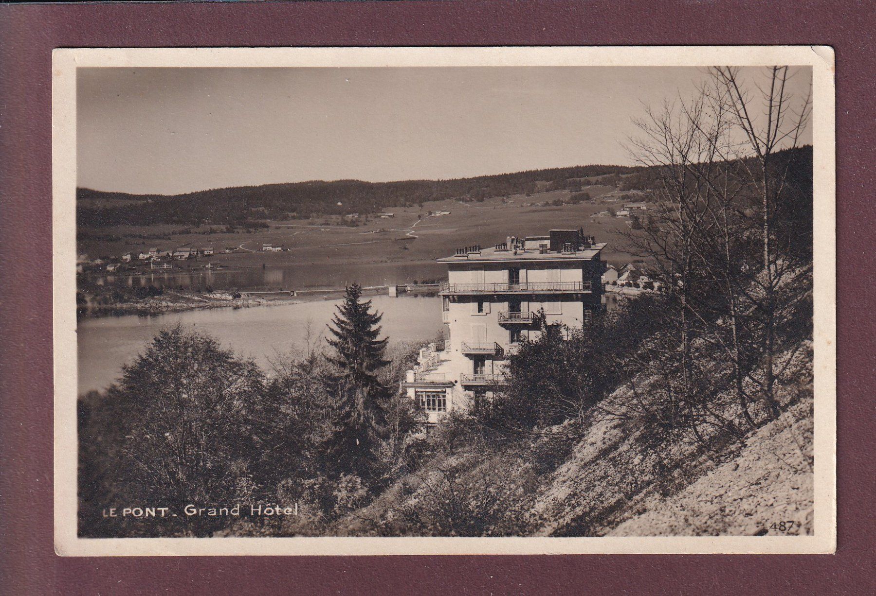 Cartoline postali: LE PONT - Grand Hôtel – Usato da Pully venduto da nicecards