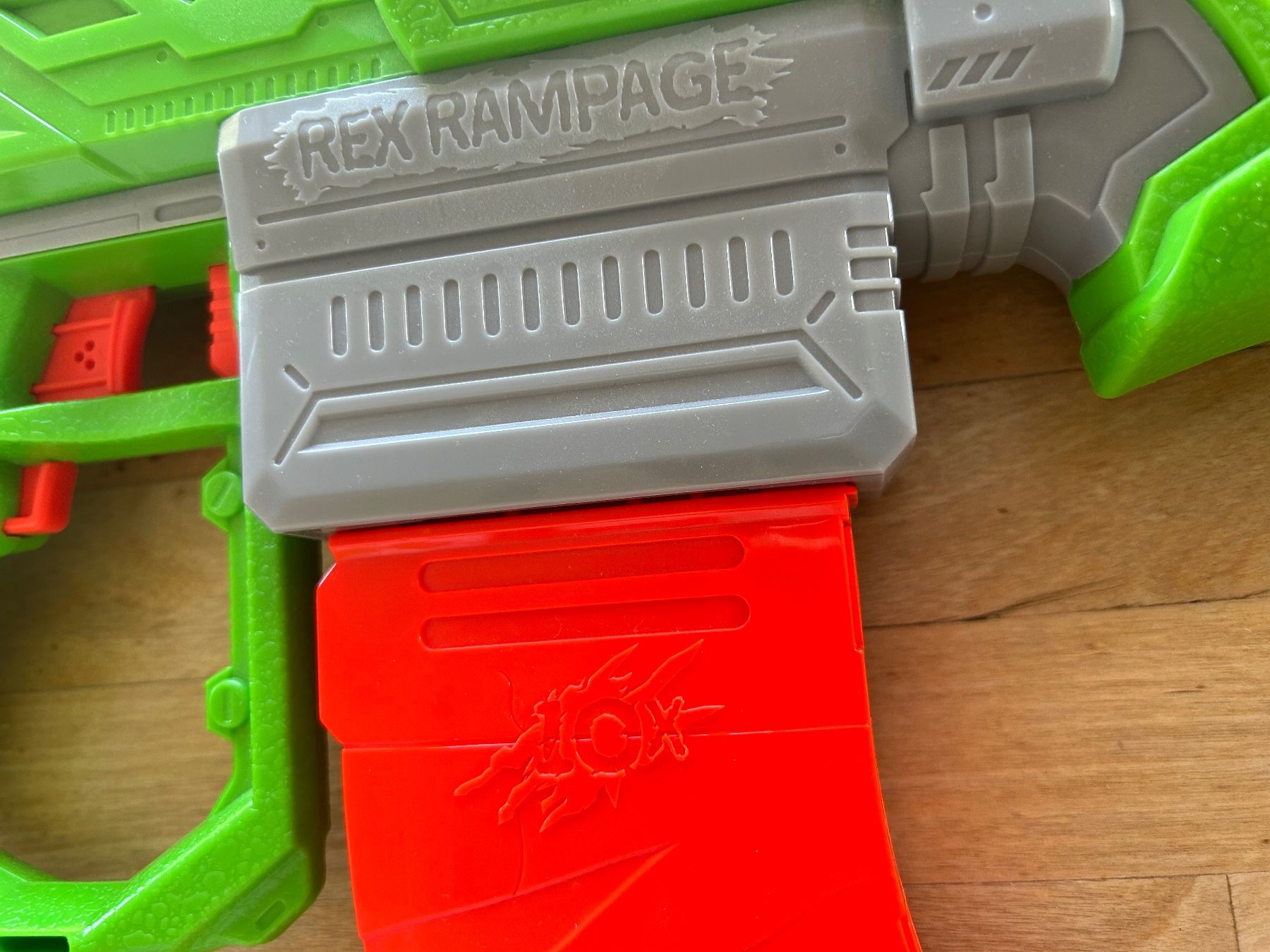 Nerf Spielzeuge: Dinosaurier Rex Rempage Nerf – Gebraucht aus Einsiedeln von Riet80 5