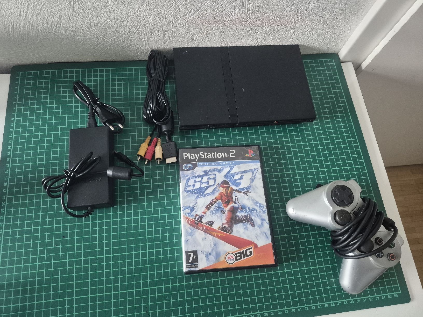 Sony Konsolen: Playstation 2 Console with Controller and SSX Tricky Game – Gebraucht aus Meyrin von Retro-GZ 1