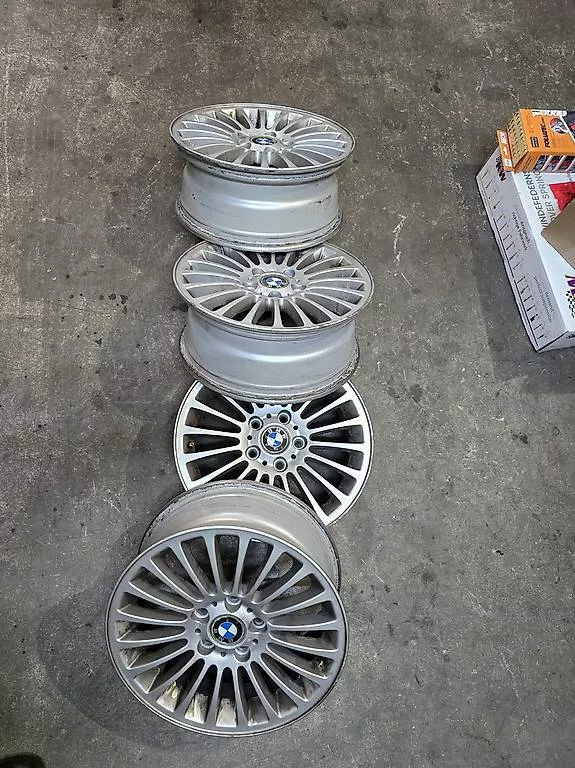 Cerchioni: Bmw e46 styling Felgen 48 – Usato da Niedergösgen venduto da Zecinha 3