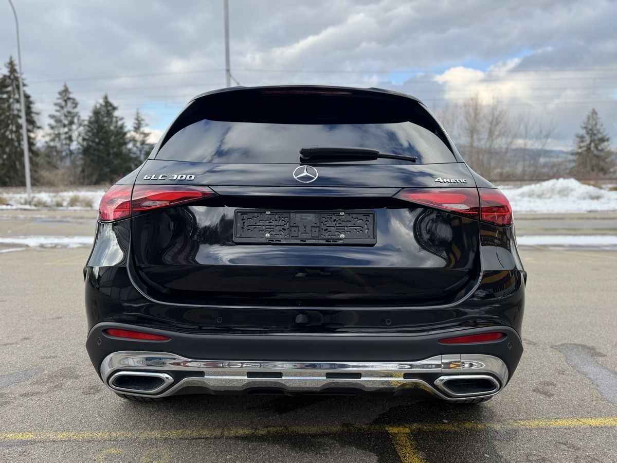 Mercedes-Benz Autos: Mercedes-Benz GLC 300 4Matic – Gebraucht aus St. Gallen von ad103 1