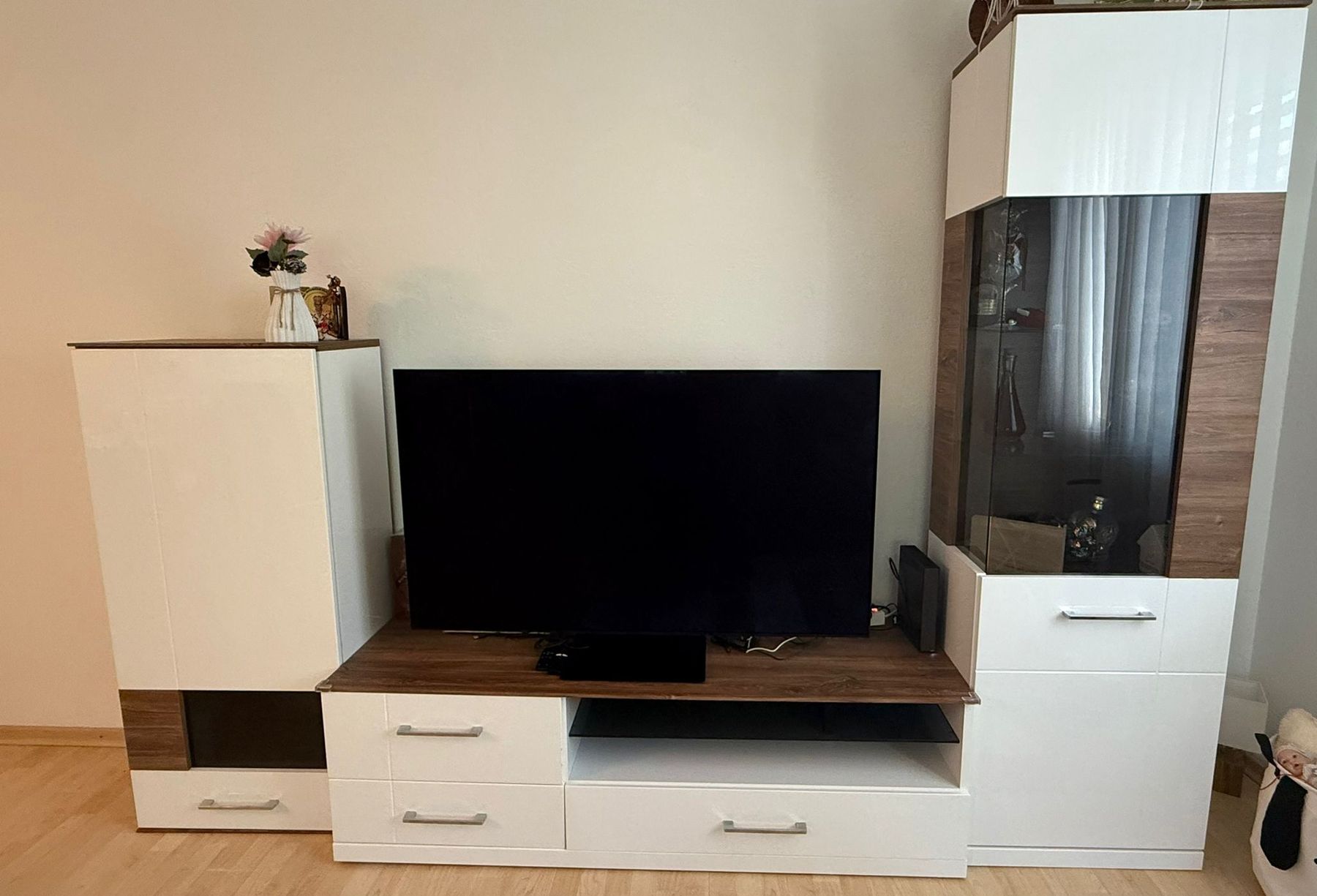 Mobili TV: Wohnwand mit Beleuchtung – Nuovo (secondo la descrizione) da Birr venduto da Duki07