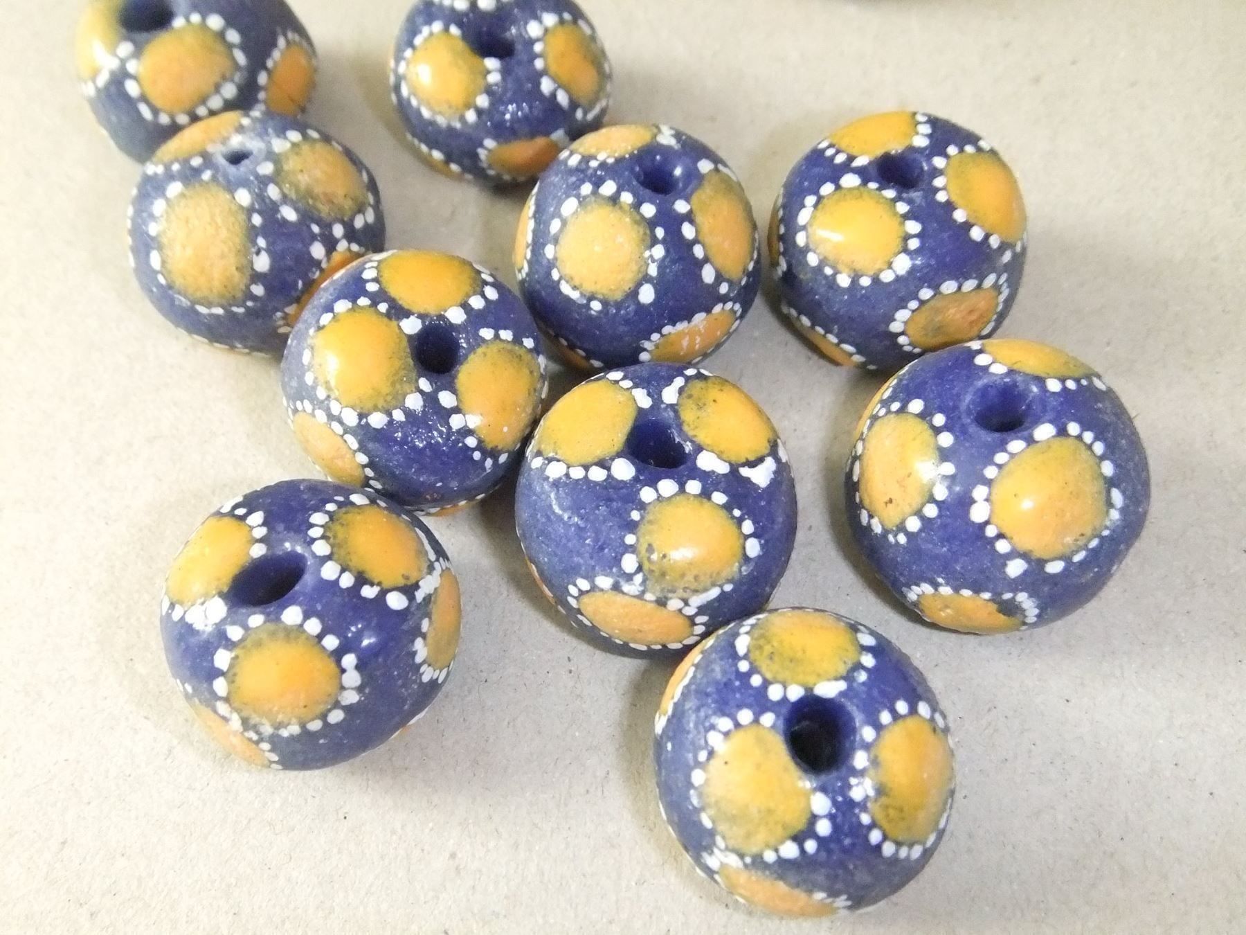 Perle (finte): 48 Beads Millefiori / antike Glasperlen – Usato da Esslingen venduto da eintagammeer 3