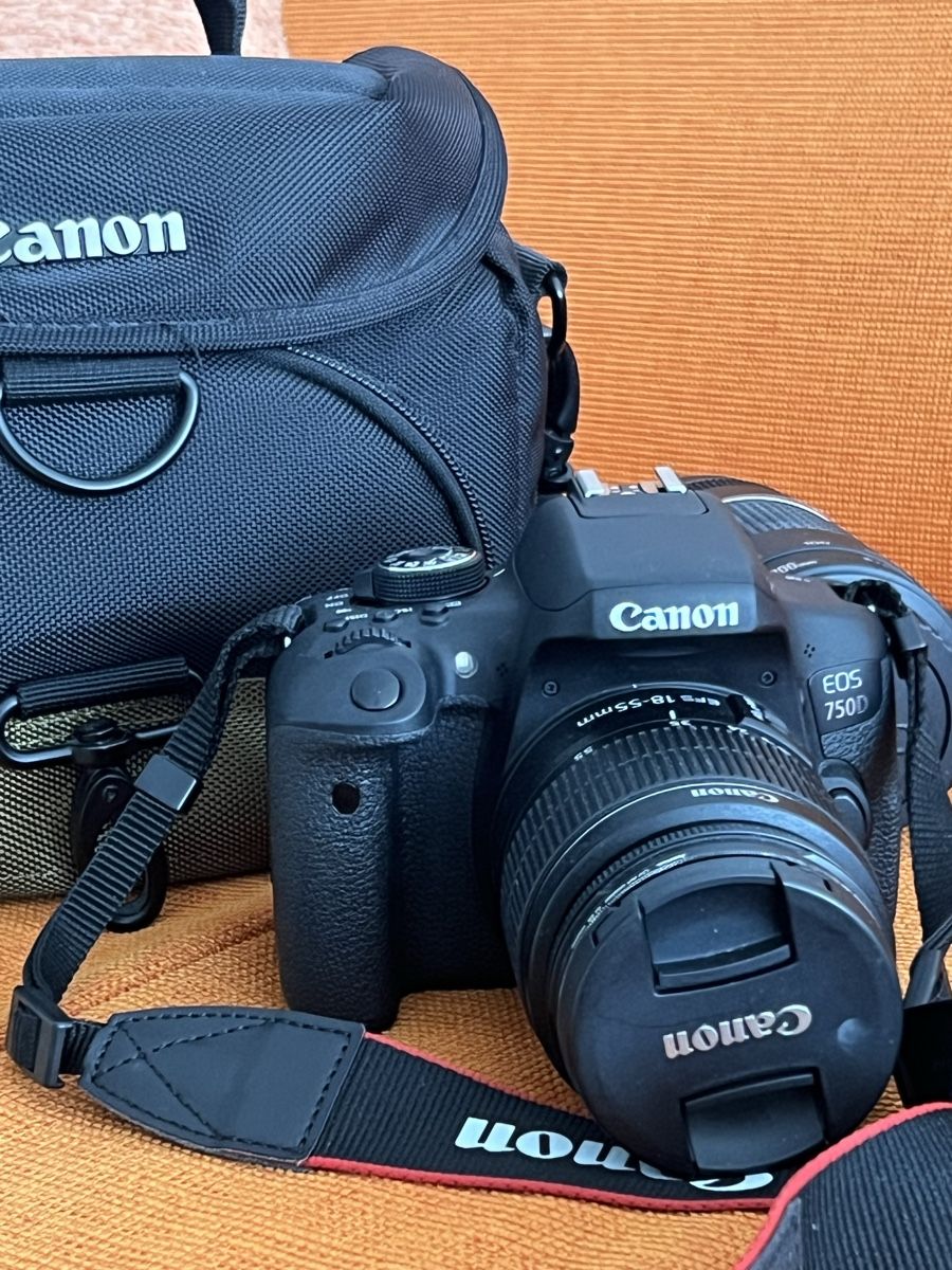 Canon Fotocamera: Canon EOS 750D mit Kameratasche – Usato da Basel venduto da beyzaerdo 2