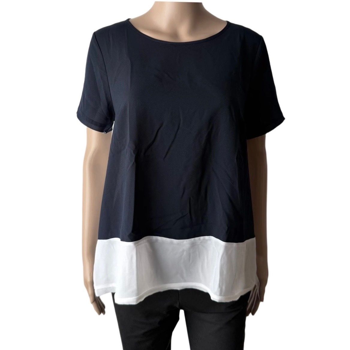 French Connection T-Shirts: FRENCH CONNECTION T-Shirt 💙 – Gebraucht aus Zürich von ClosetQueen