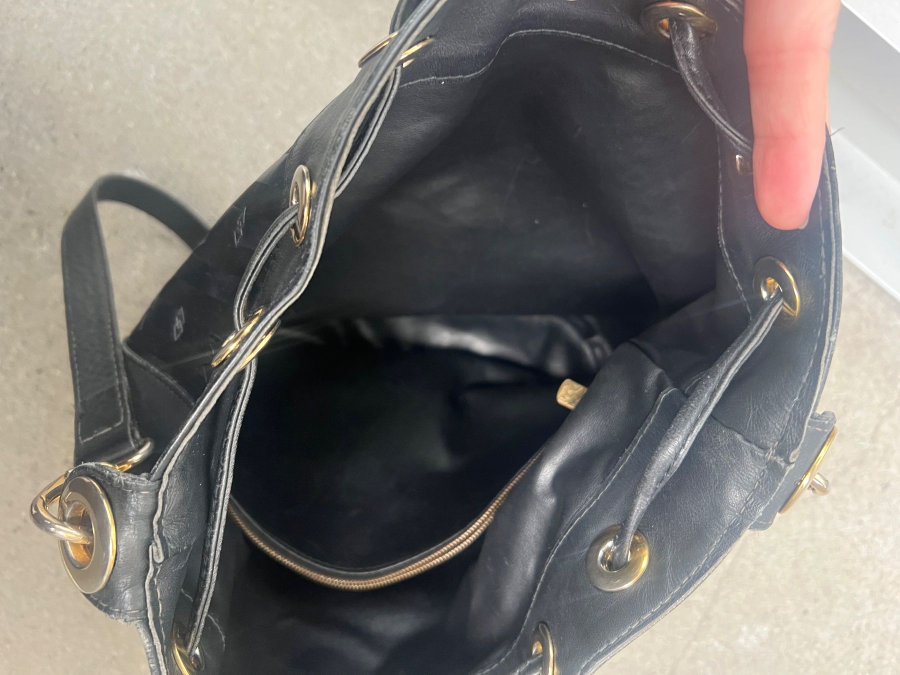 Sacs femmes: Mollerus Beuteltasche "Niesen" – D'occasion à Bern par Leilabunny 5