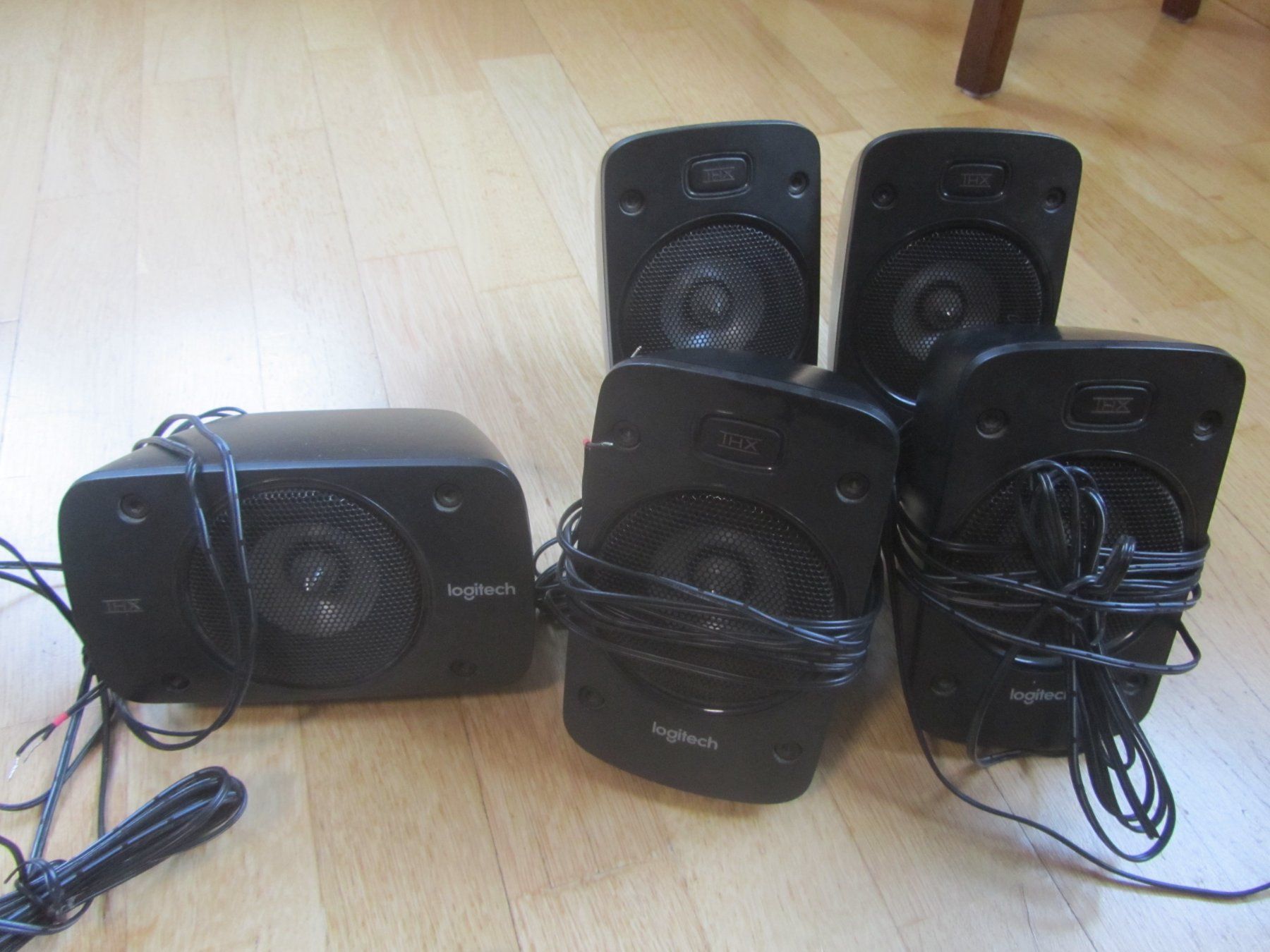 Logitech Surround Sound System Z906 gebraucht schwarz ab 1.- (Gebraucht ...