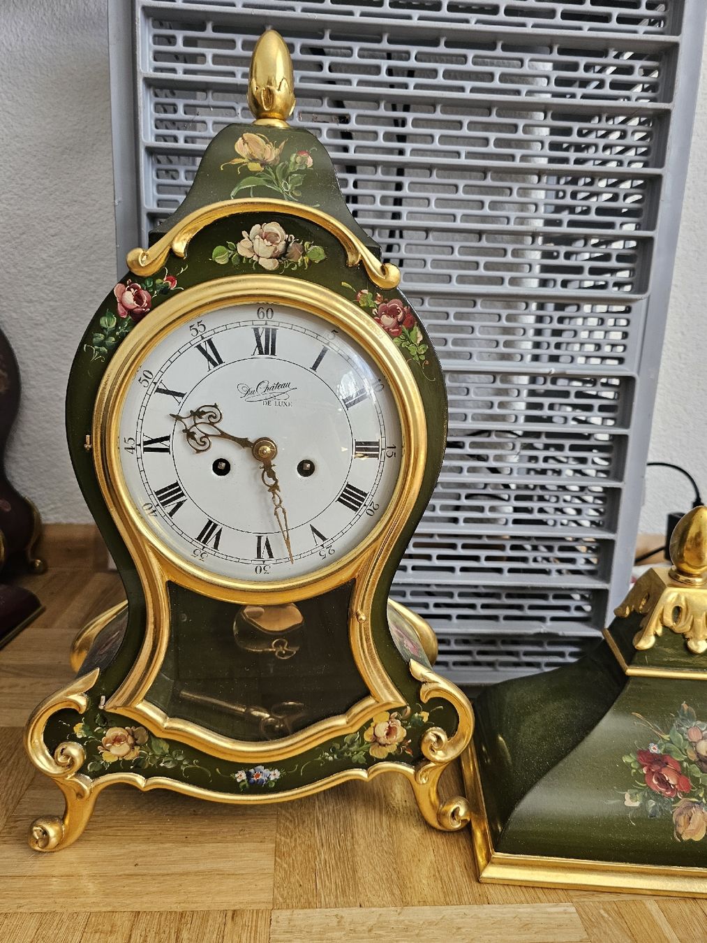 Orologi da terra & Orologi da parete: Antike kleine Wanduhr – Usato da Birsfelden venduto da Bettina0511