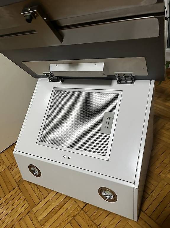 Cappe di aspirazione: Hotte aspirante  – Usato da Pully venduto da yaa_rm7x 3