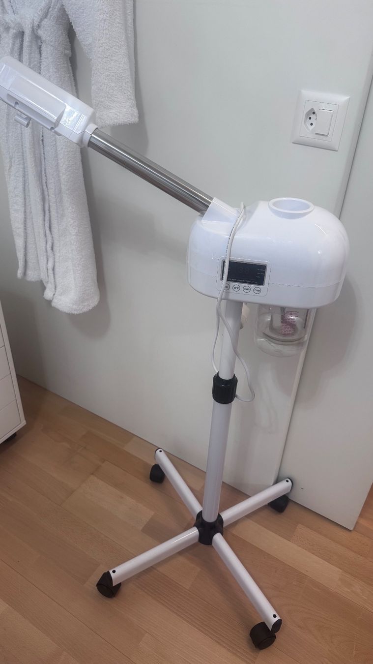 Cura del viso: Vapozone Gesichtsbedampfer – Usato da St. Moritz venduto da Capricorn88