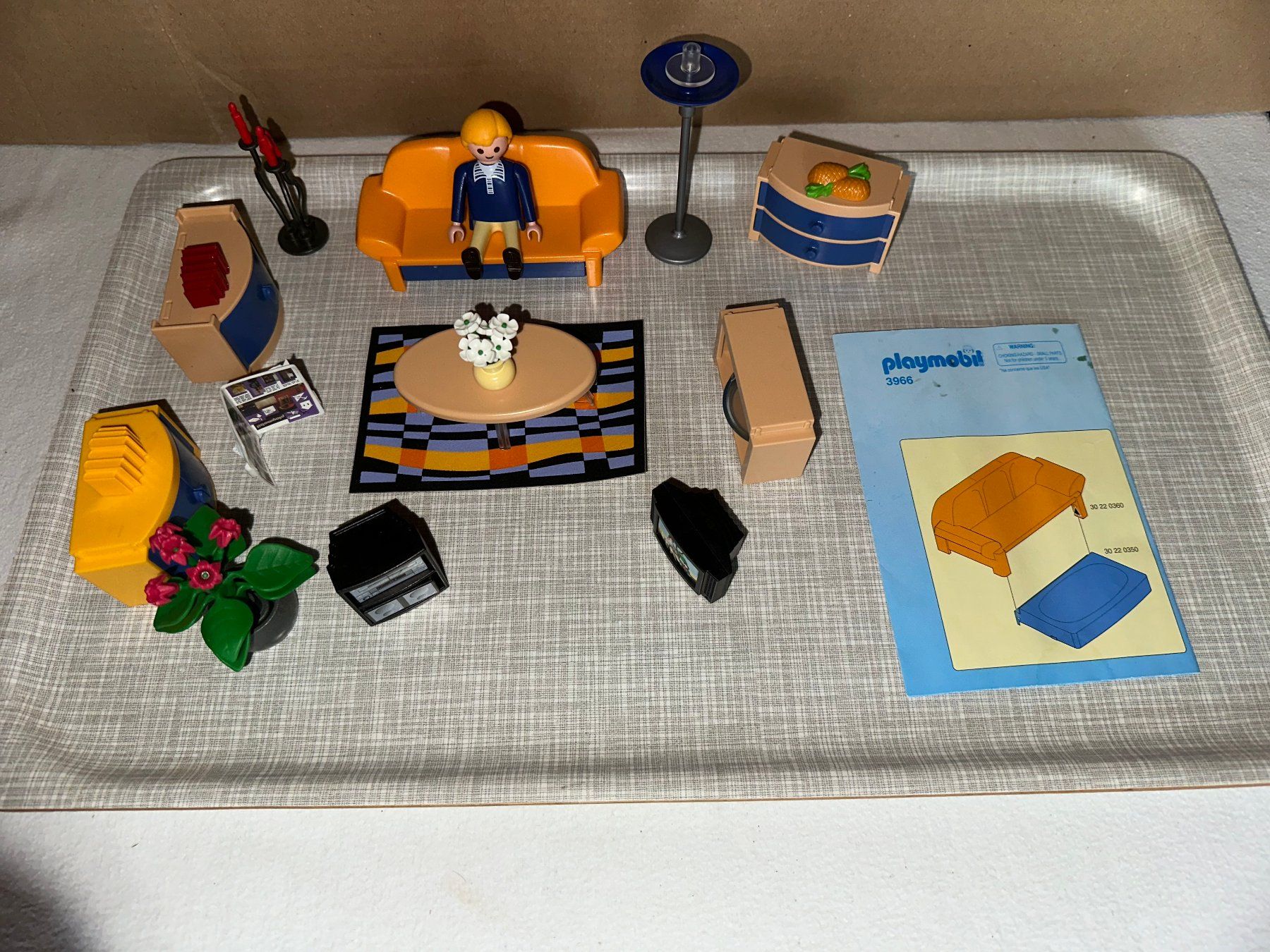 Playmobil Spielzeuge: Salon Playmobil année 2000 avec notice – Gebraucht aus Ste-Croix von BuffetSC 4