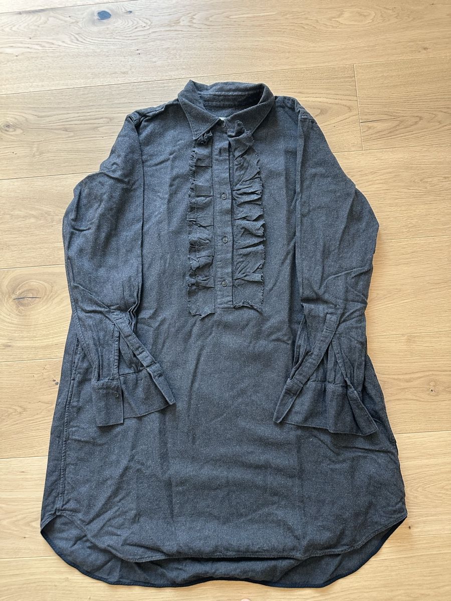 Lis Lareida Vestiti: Kleid Lis Lareida – Usato da Leuk Stadt venduto da medii1