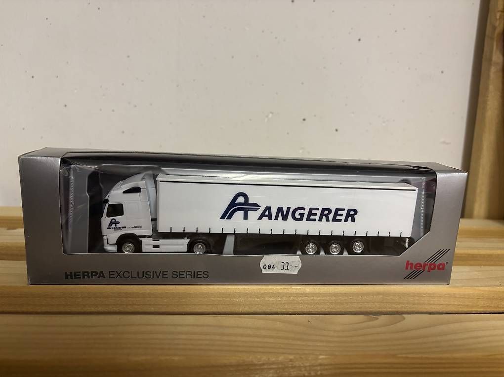 Voitures modèles: Sattelschlepper Volvo – D'occasion à Aristau par PP_swiss