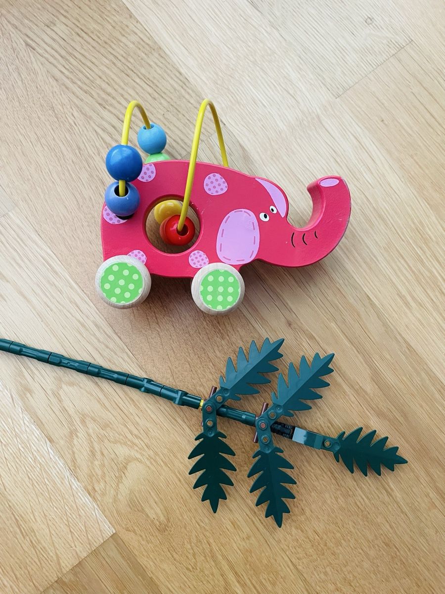 Giocattoli: Wooden Elephant Activity Toy – Usato da Zollikerberg venduto da BS.SM 1