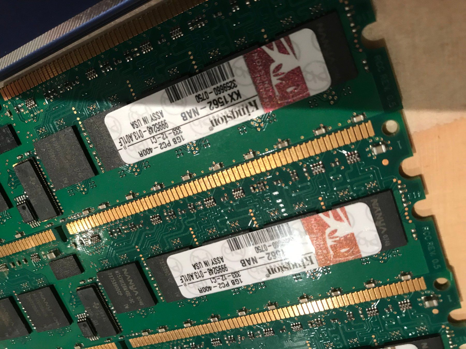 Memory / RAM: Speicherbänke zum Superpreis – Gebraucht aus Bonaduz von Mikebond 2