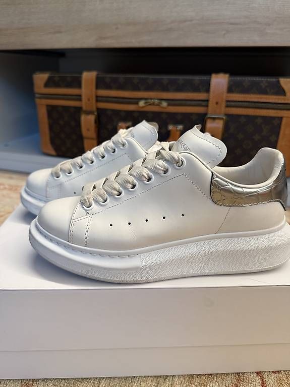 Damenschuhe: Alexander Mc Queen Sneaker GR 38 1/4 – Gebraucht aus Dübendorf von lilasonderbar 2