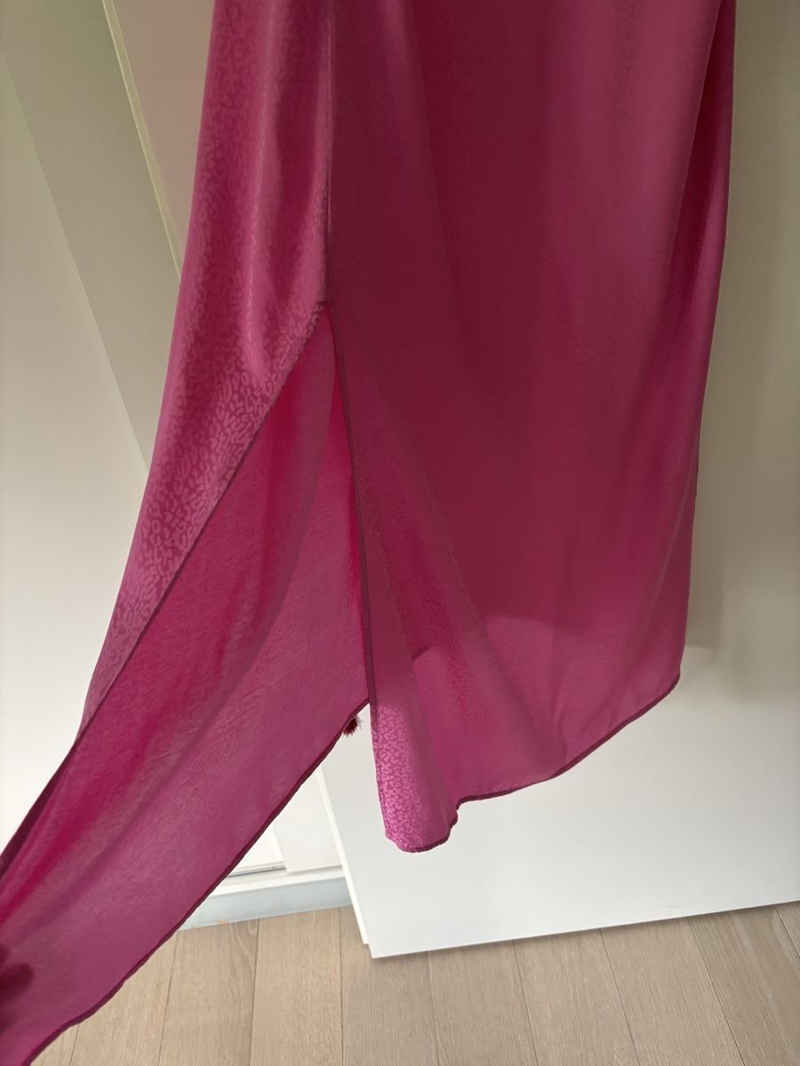 Kleider: Robe rose Sisterhood by Wolinski – Gebraucht aus Vésenaz von dri_rc9f 3