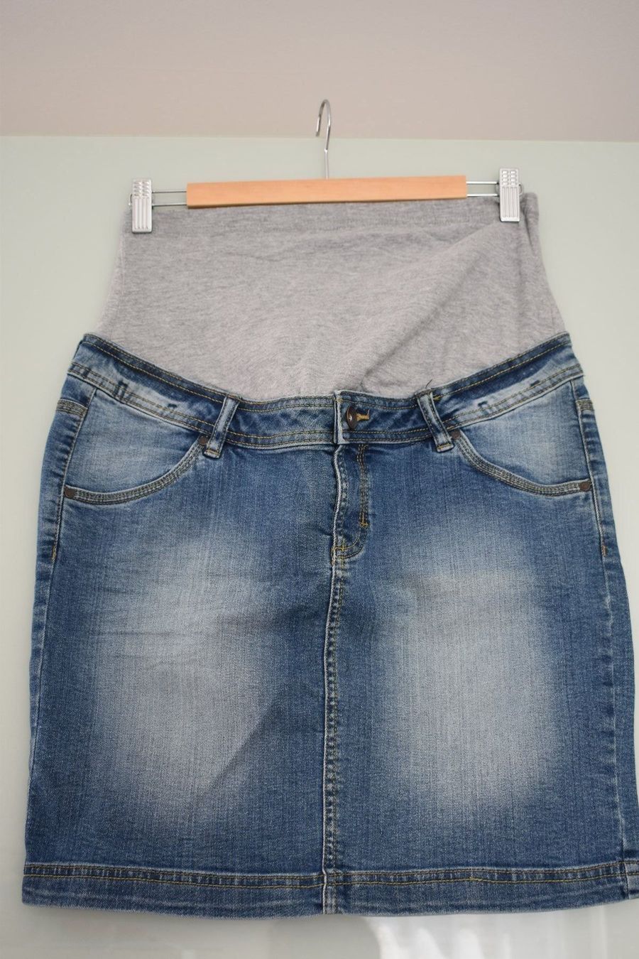 Gonne: Umstands Jeansrock, Gr. 36 – Usato da Grüsch venduto da Wiiwarm