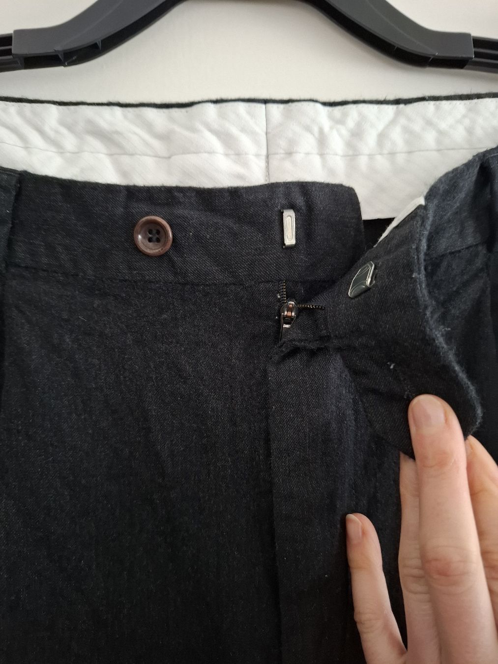 Pantaloni: Stoffhose – Usato da Bern venduto da M_F20 3