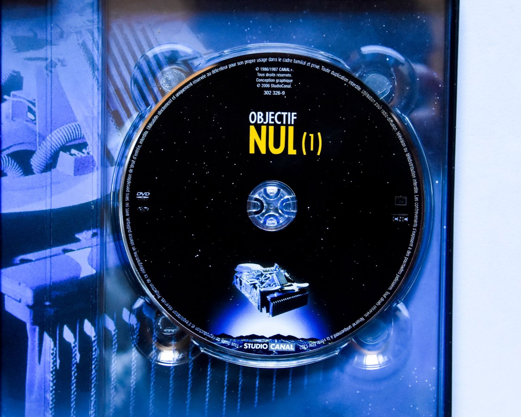Tutti i DVDs: Les Nuls - Objectif Nul (2 DVD) – Usato da Belmont-sur-Yverdon venduto da bichet02 1