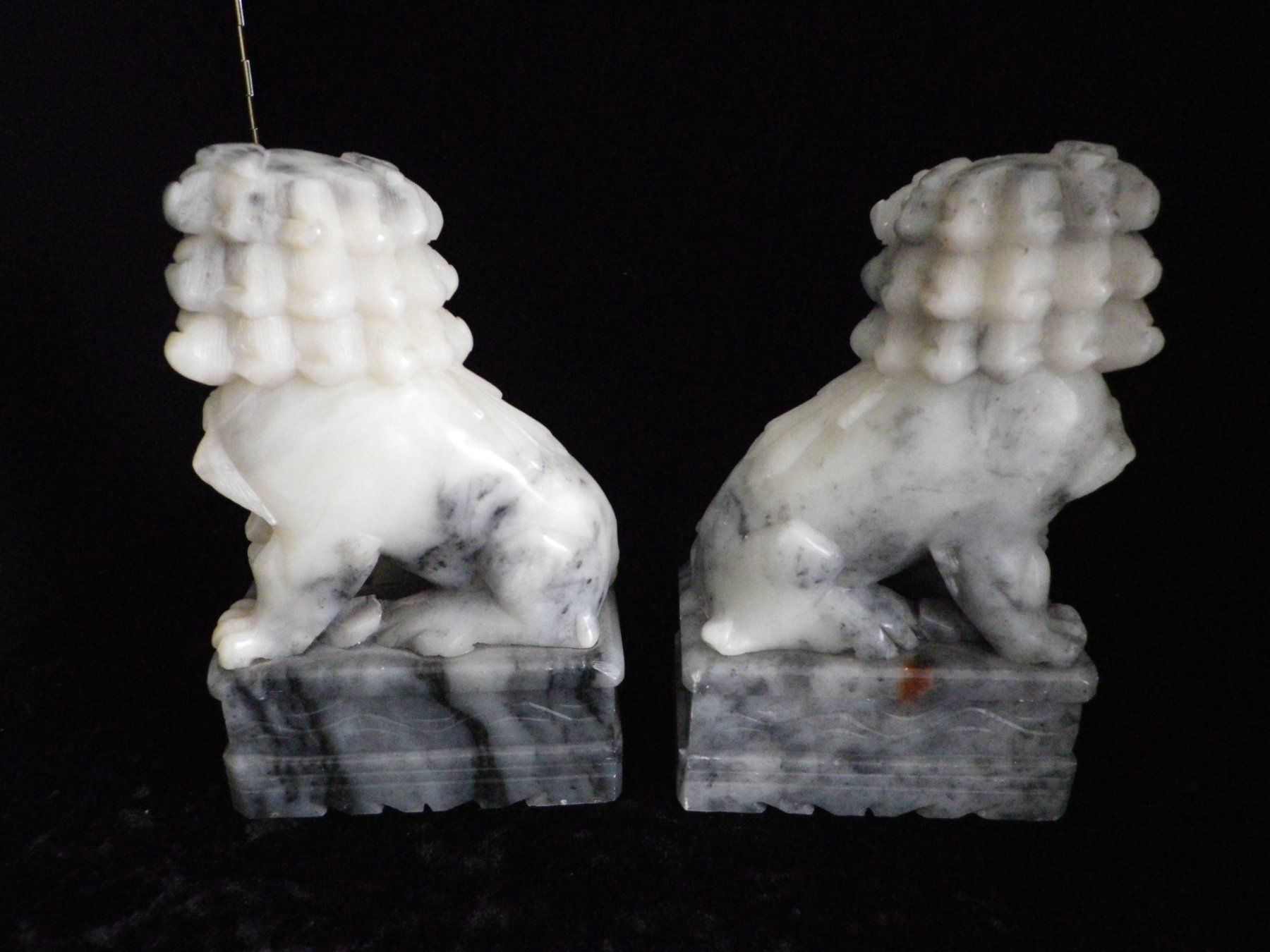 Statuette: Zwei Fu Hunde aus Marmor – Usato da Reinach BL venduto da Annodomini 4