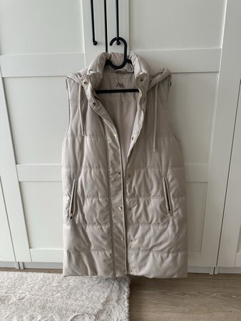 Zara Steppweste mit Kapuze, Beige, Grösse S
