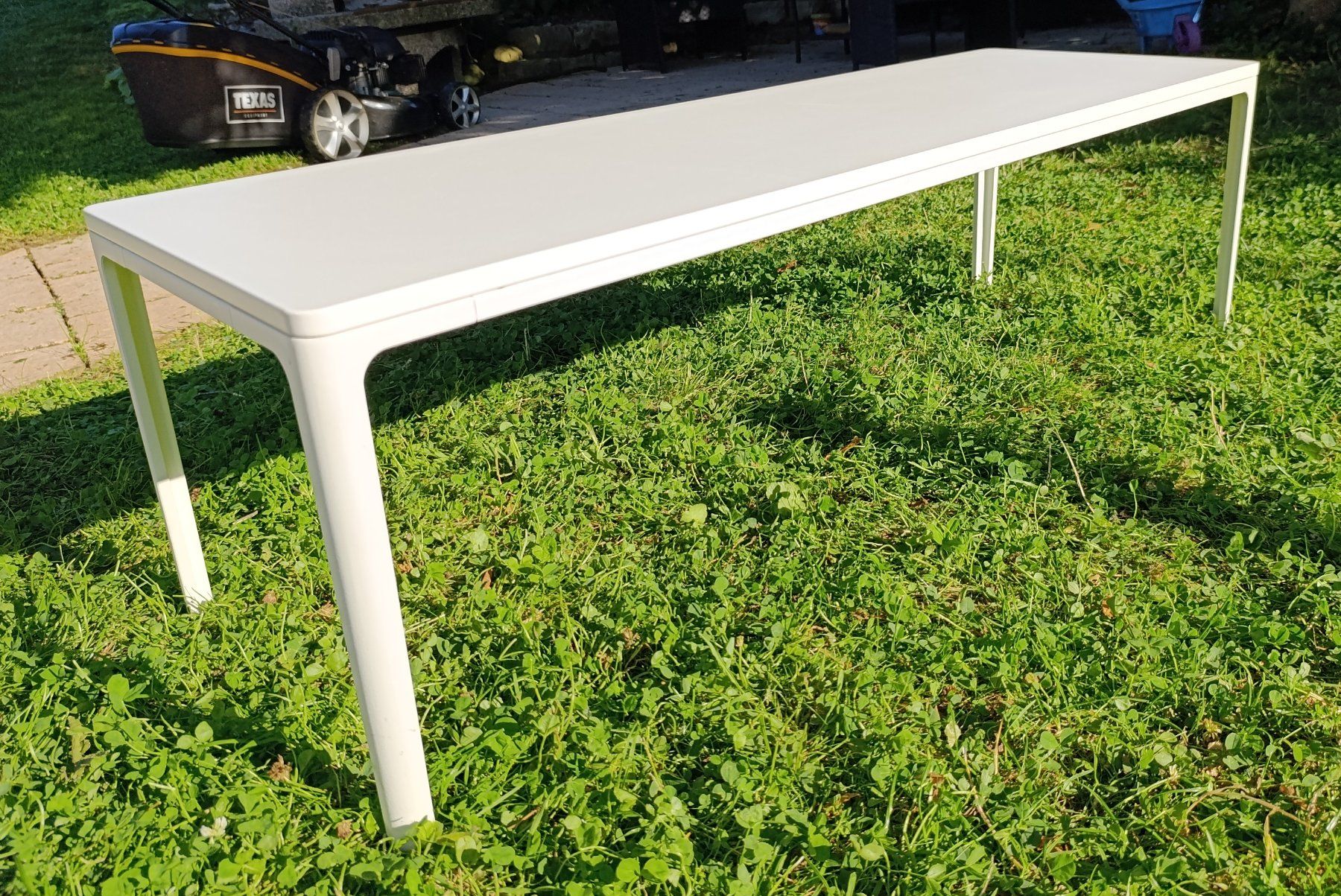 Vitra Tische: Vitra Plate Coffee Table. Perfekter Zustand. – Gebraucht aus Breitenbach von ana_7dwq