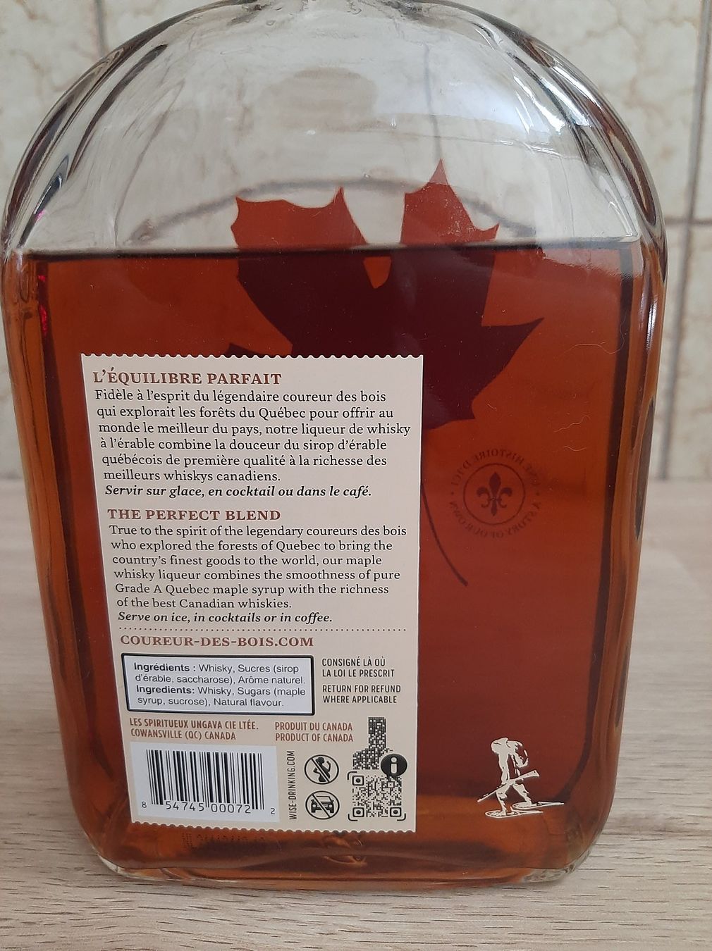 Bevande alcoliche: Whisky canadien à l'érable – Usato da Fribourg venduto da metalhands 1