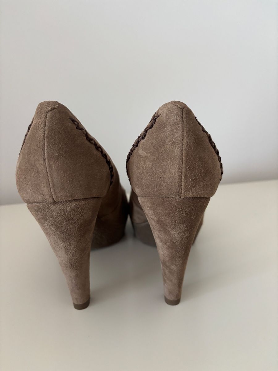 Unisa Scarpe da donna: Pumps Unisa Wildleder braun Grösse 38 – Nuovo (secondo la descrizione) da Salenstein venduto da Silly...0 2