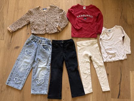 Lot de vêtements pour fille taille 3 ans