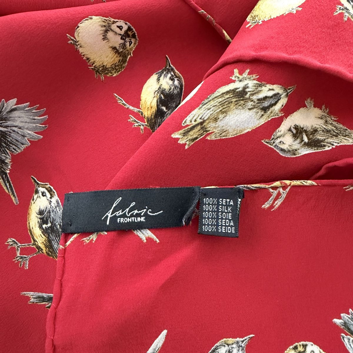 Fabric Frontline Foulard & Sciarpe: FABRIC FRONTLINE Silk Scarf – Nuovo (secondo la descrizione) da Emmen venduto da Nightingale_2022 3